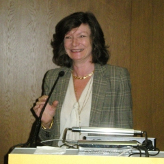 Dr Gillian Murphy at the ESPD Photodermatology Day, Lisbon, October 2011